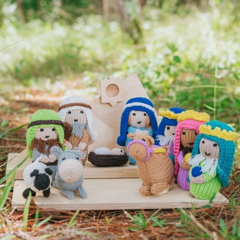 Christmas Nativity Set with Belen